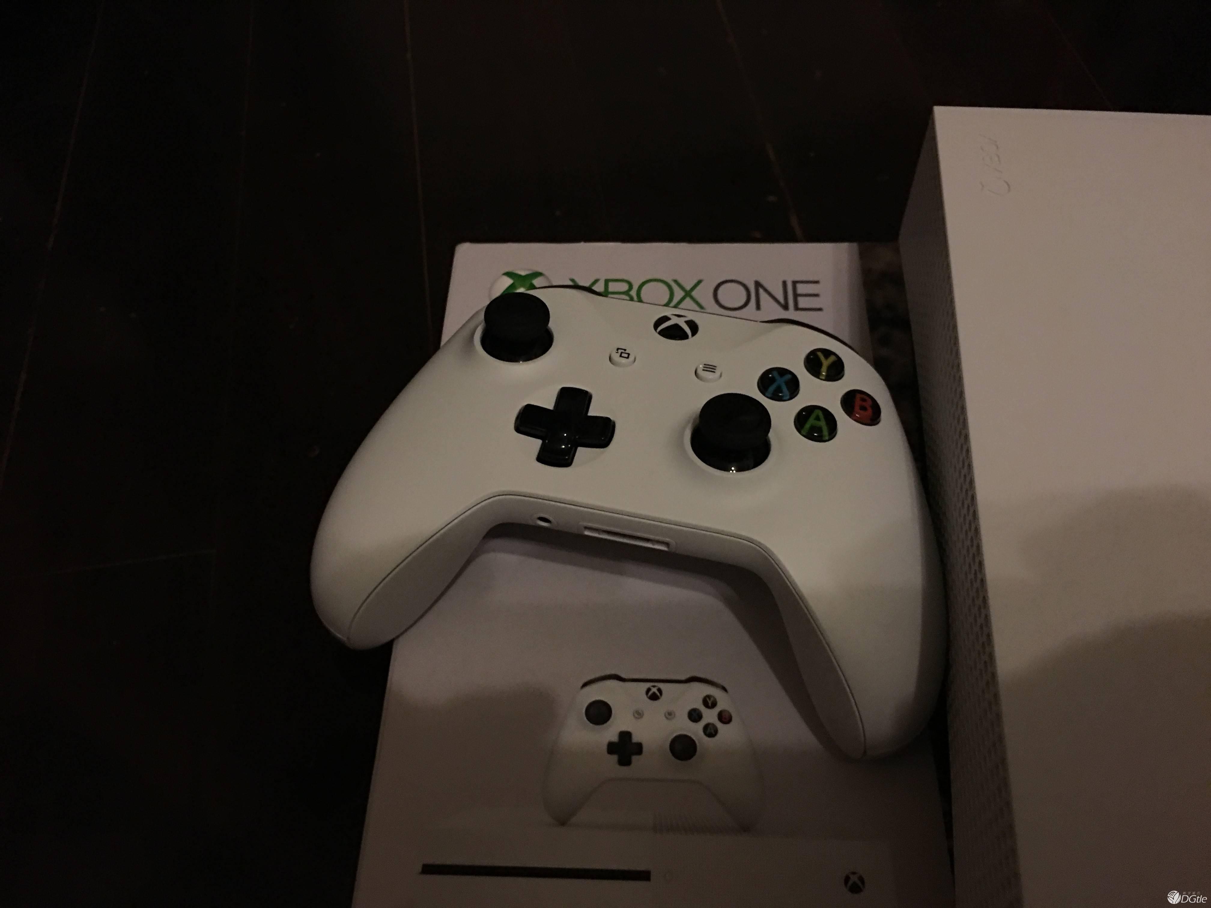 “欧版Xbox One 1819”：瓜民新宠，笑谈科技圈的“潮流”