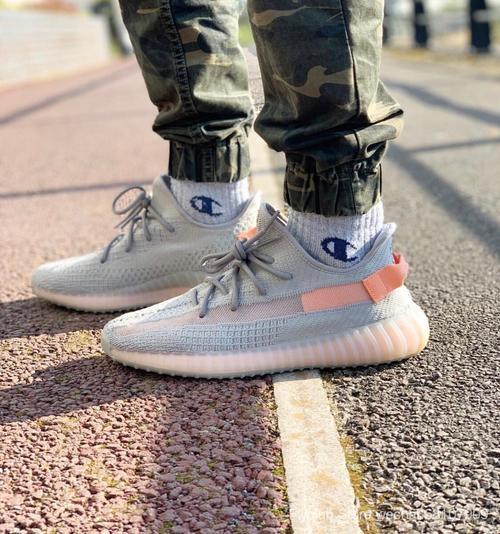 欧罗巴踩雷记：Yeezy-350的笑谈风波