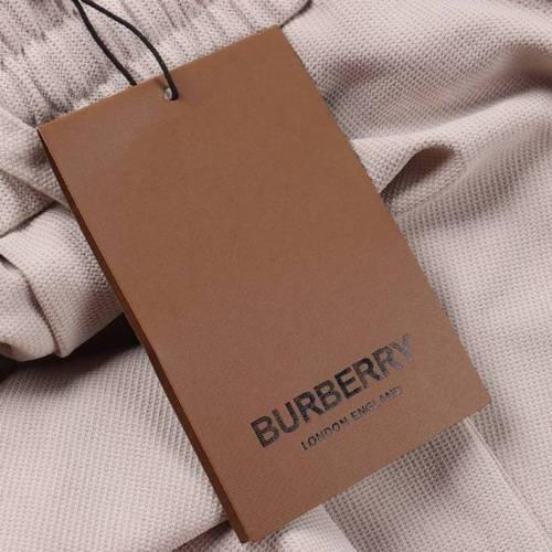 奢侈界的小道消息：BURBERRY国产线？网友热议嗨翻天！