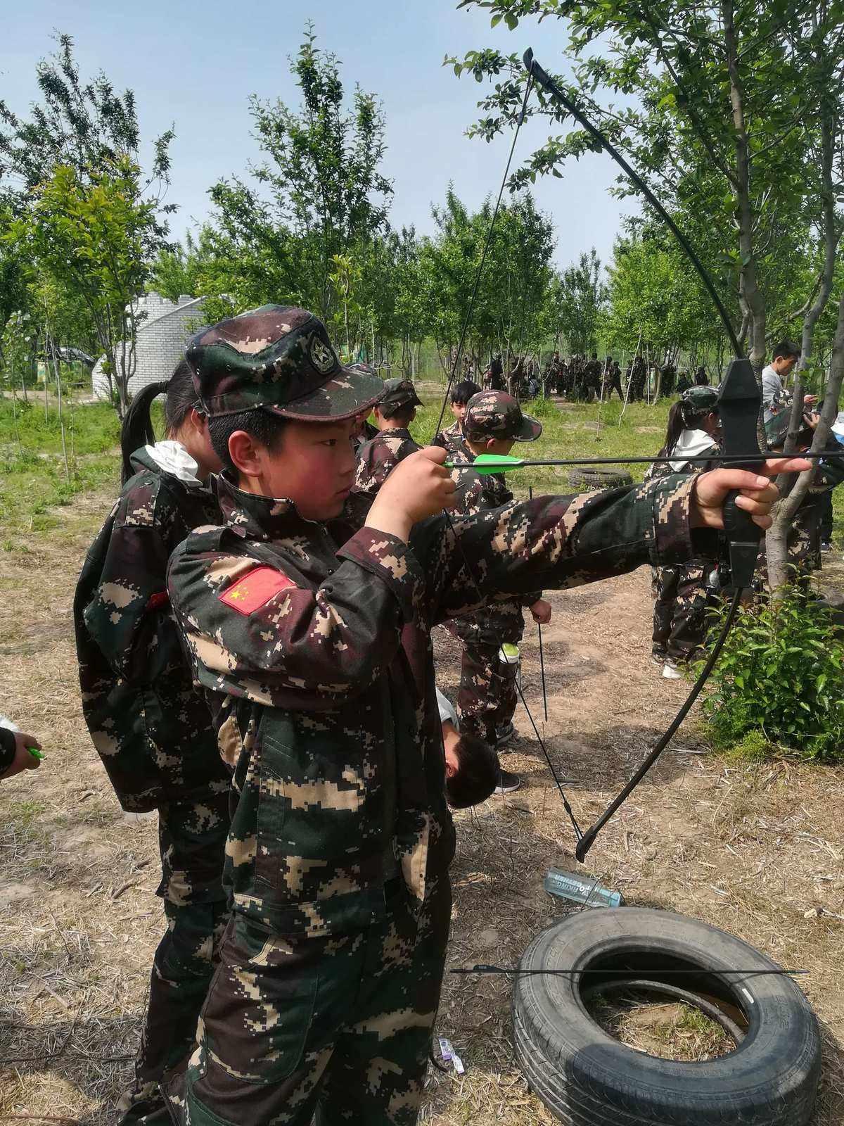 五大奇兵勇闯深山，携五童刷新世界纪录！